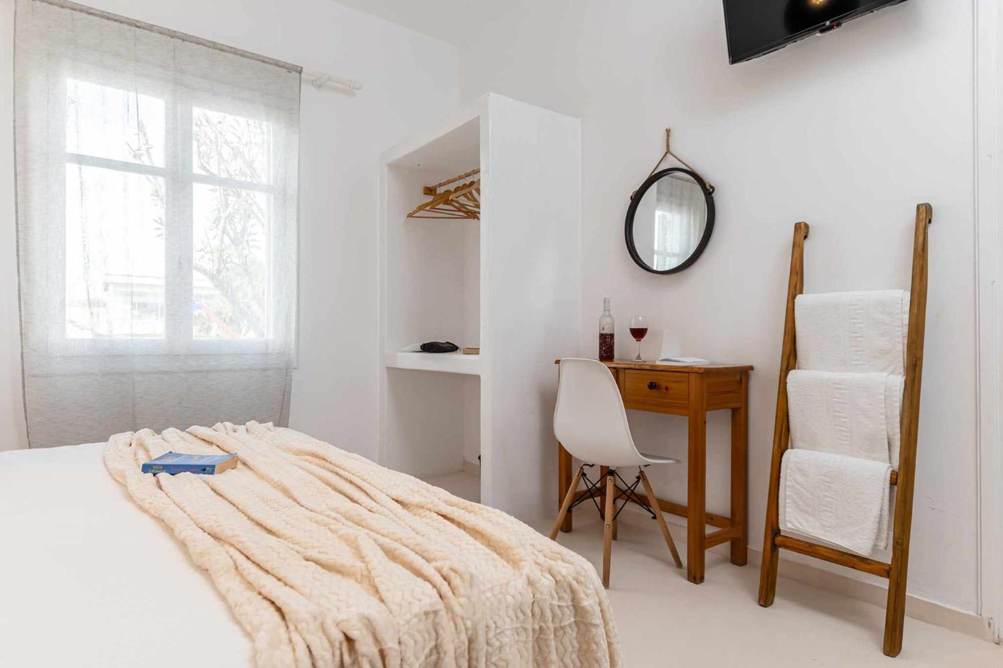 Naxos Beachwalk Apartment *